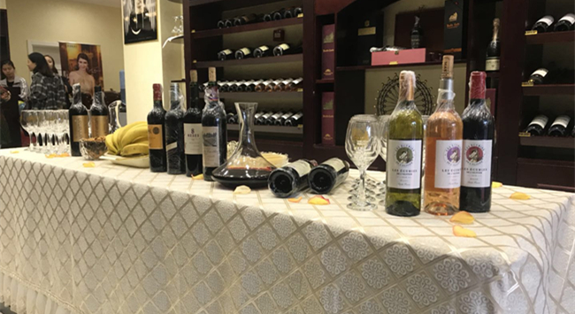 開家紅酒店有沒有前景 開家紅酒店有沒有前景